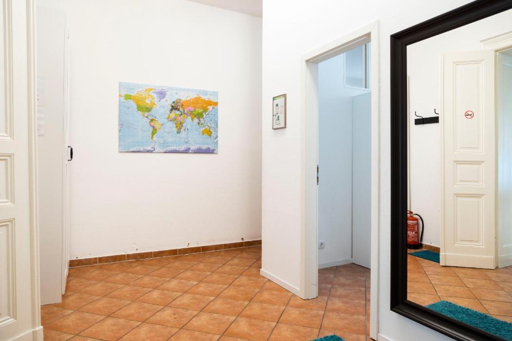 Big Aprtment In Berlin-friedrichshain Appartamento